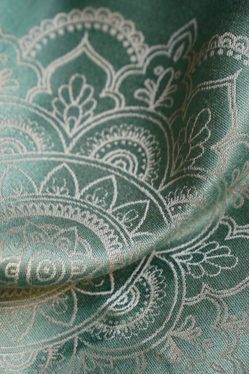 portador de bebê TaiTai Mandala bege oliva