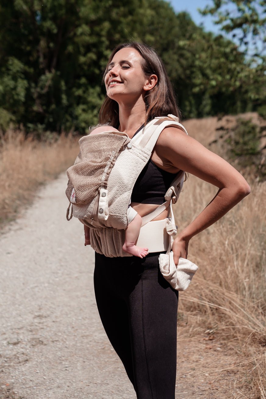 portador de bebê Flip Performance Air Creme Heart2Heart KOKADI