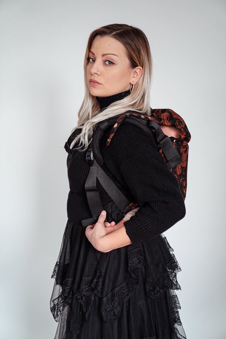 portador de bebê Onbu Caveiras x Florian KOKADI