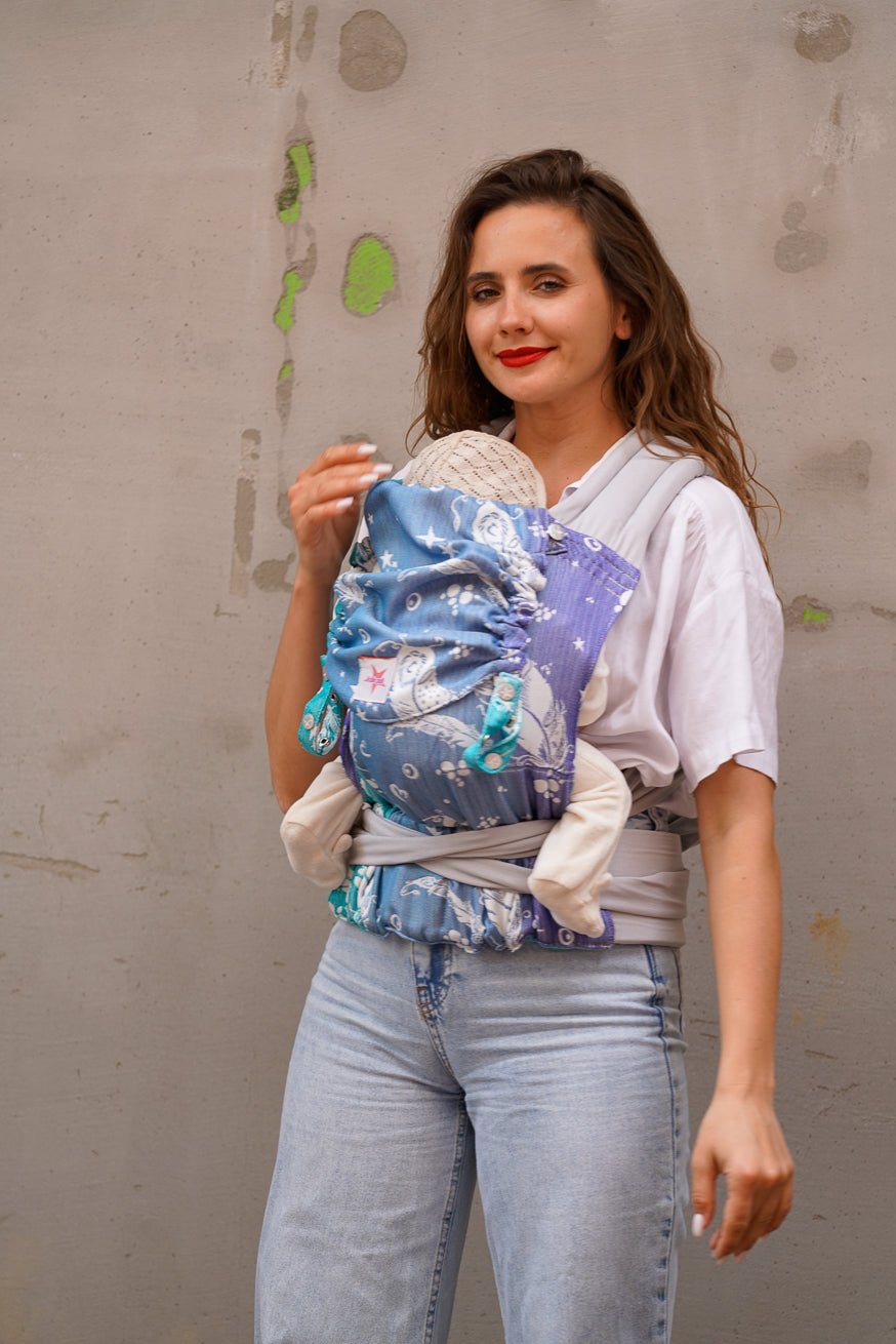 portador de bebê TaiTai Penas Milla KOKADI