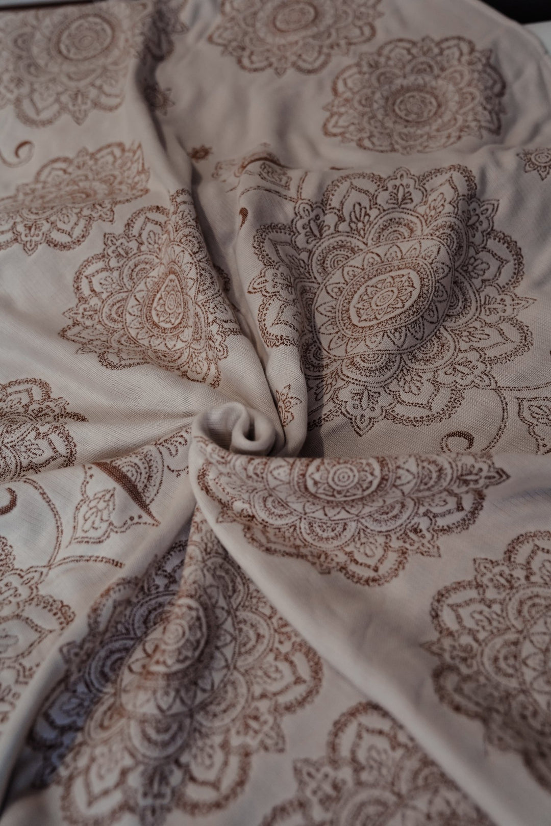 Manta Mama Mandala Latte Macchiato - KOKADI