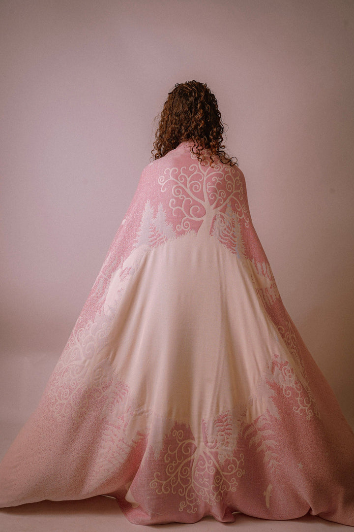 Cobertor da mãe Floresta dos Lobos Elaine - KOKADI