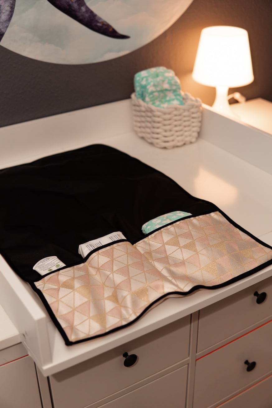 Trocador de fraldas Triangle Frame Clea - KOKADI