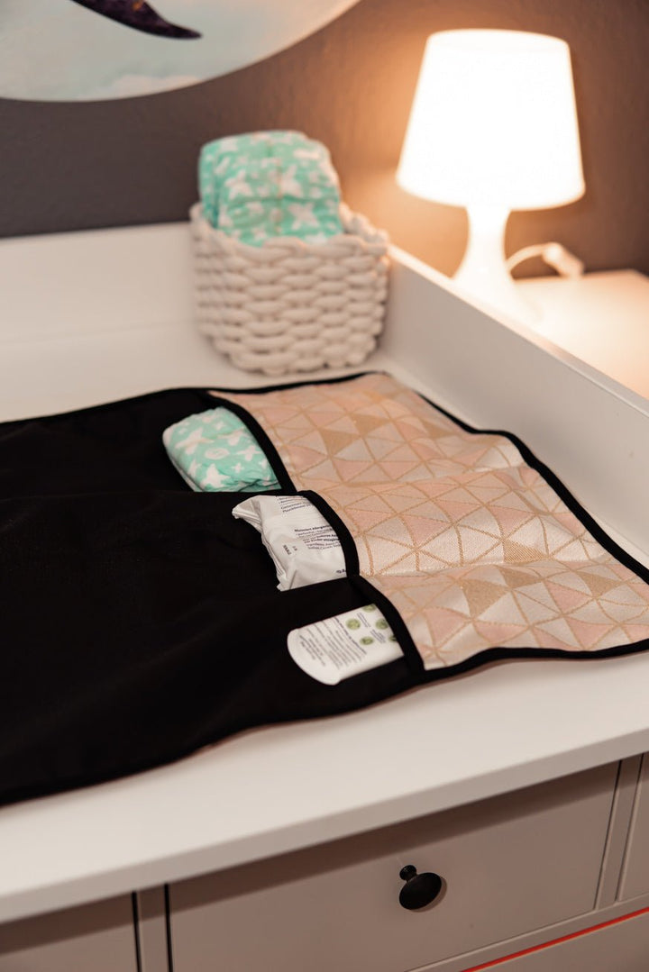 Trocador de fraldas Triangle Frame Clea - KOKADI