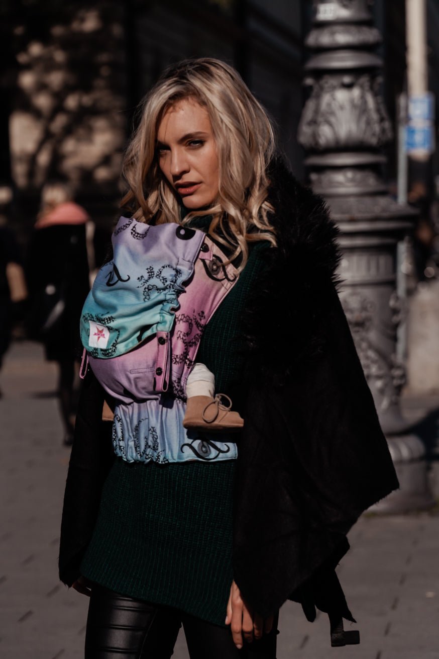 portador de bebê Flip Om Shanti Laya KOKADI