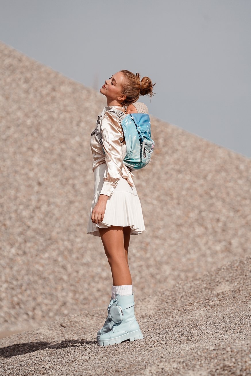 KOKADI portador de bebê Onbu Max no país das maravilhas