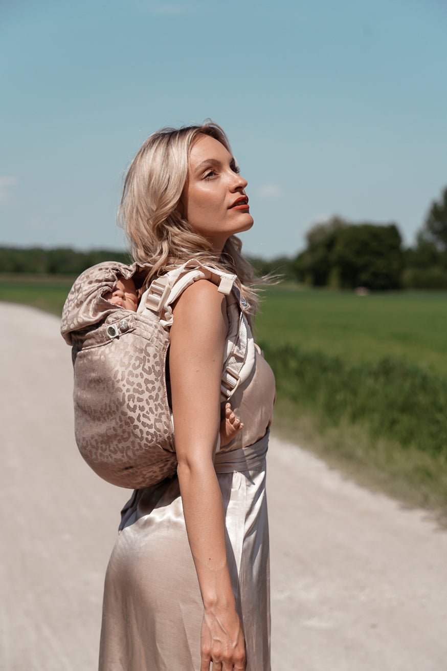 portador de bebê Onbu Safári Eleni KOKADI