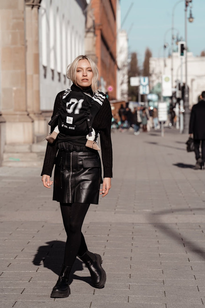 portador de bebê TaiTai Léo Luan por Fiona Erdmann - KOKADI