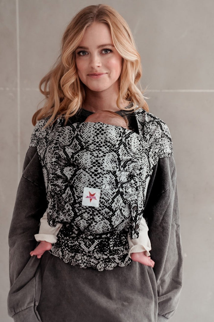 portador de bebê WrapStar Cobra Monocromática KOKADI